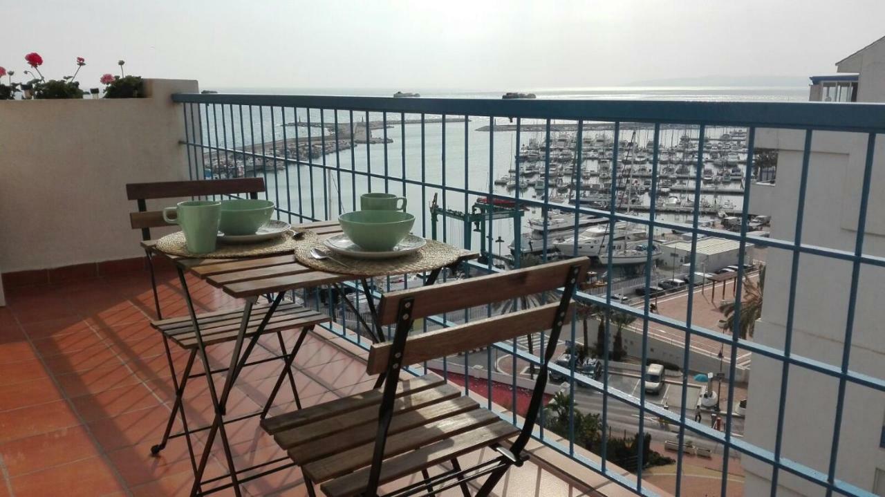 Apartament Vista Al Faro Estepona Zewnętrze zdjęcie